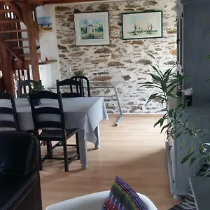 La Grangette Du Paradis Hébergement de vacances Naucelle
