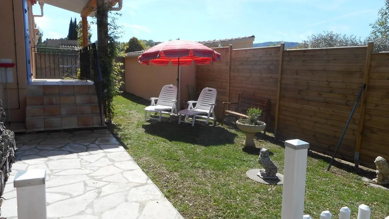 Appartement La Cigale à Malaucène 0*,